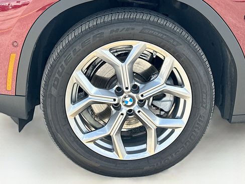 Used 2025 BMW X4 xDrive30i image 37
