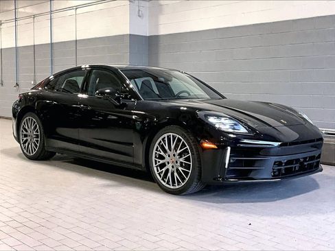 Used 2026 Porsche Panamera 4 AWD/4WD image 7