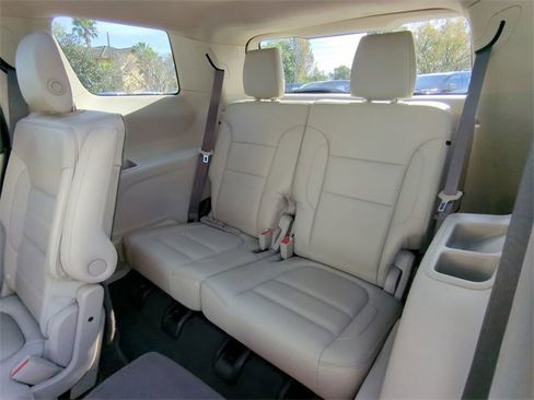 Used 2019 GMC Acadia Denali w/ Technology Package image 16