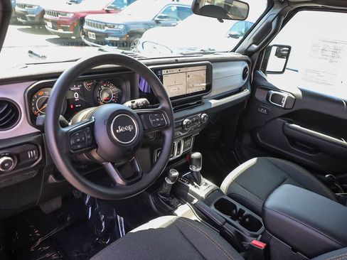 Used 2026 Jeep Wrangler Sport AWD/4WD image 11