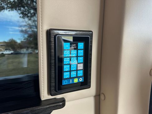 Used 2022 Mercedes-Benz Sprinter 3500 image 45