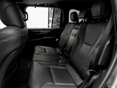 Used 2024 Lexus LX 600 F Sport AWD/4WD image 42