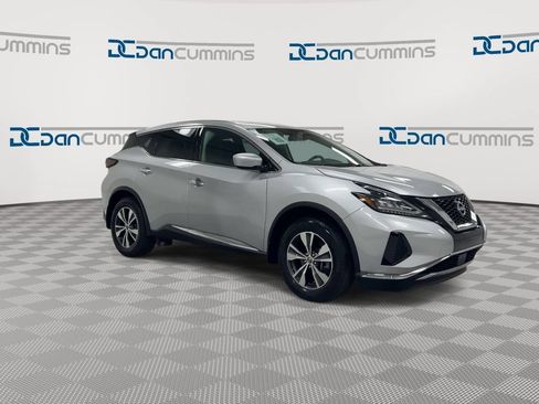 Used 2023 Nissan Murano S AWD/4WD image 2