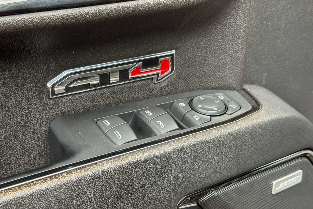 Used 2023 GMC Sierra 1500 AT4 w/ AT4 Premium Package AWD/4WD image 28