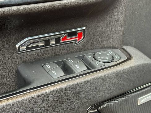 Used 2023 GMC Sierra 1500 AT4 w/ AT4 Premium Package AWD/4WD image 28