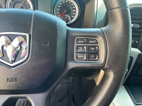 Used 2014 RAM 1500 Classic SLT w/ Remote Start & Security Group AWD/4WD image 10