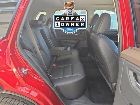 Used 2023 Nissan Rogue SL w/ SL Premium Package image 36