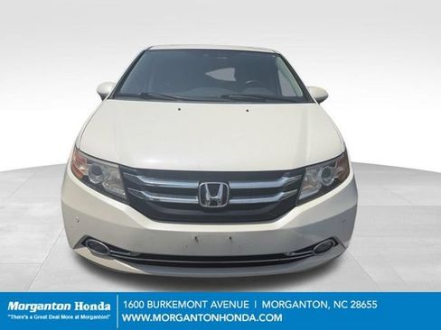 Used 2016 Honda Odyssey Touring Elite image 2