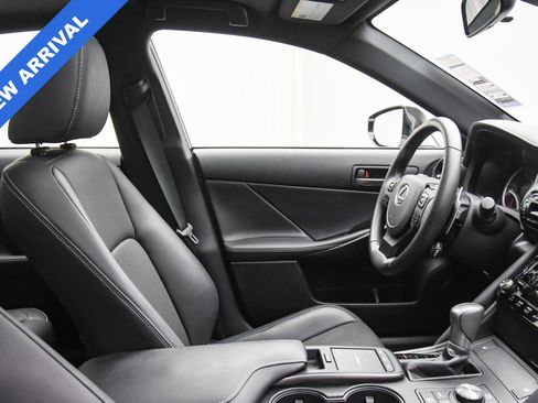 Used 2024 Lexus IS 350 F Sport image 47