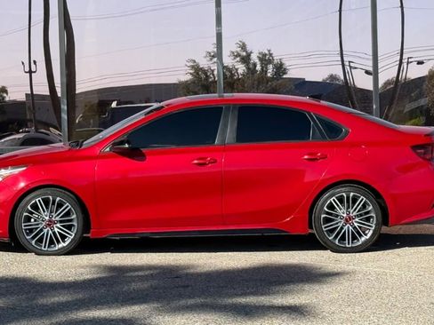 Used 2022 Kia Forte GT w/ GT2 Package FWD image 4