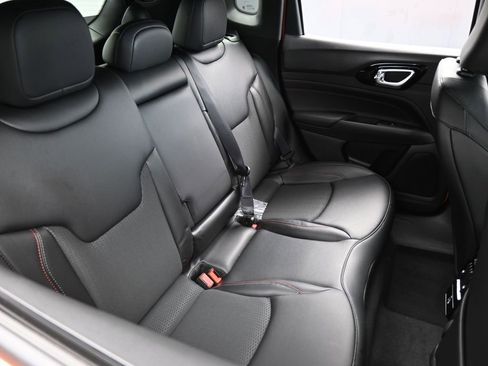 New 2026 Jeep Compass Trailhawk image 38