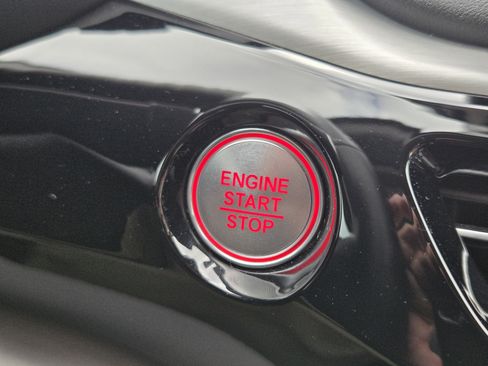 Certified 2026 Acura MDX w/ Technology Package image 20