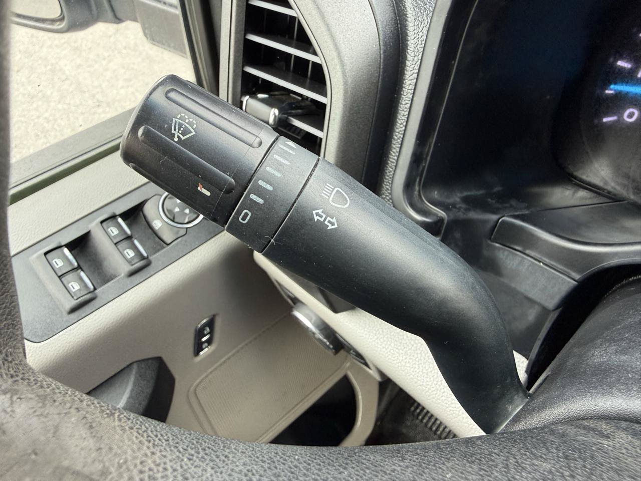 Used 2017 Ford F250 XL w/ Power Equipment Group AWD/4WD image 20