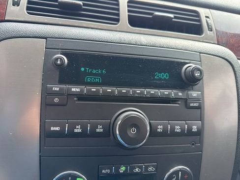 Used 2013 GMC Sierra 2500 SLT w/ SLT Convenience Package image 15