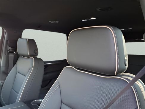 New 2026 Chevrolet Tahoe Premier image 17