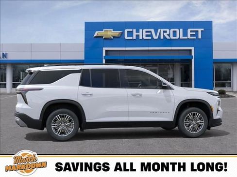 New 2026 Chevrolet Traverse LT image 5