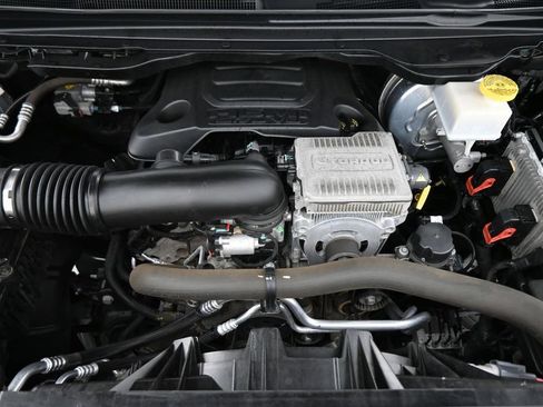 Used 2022 RAM 1500 Big Horn AWD/4WD image 22