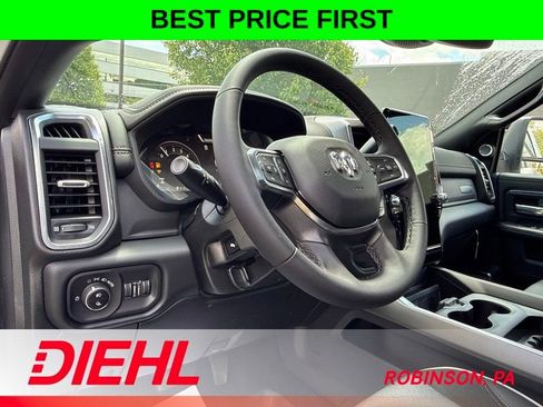 New 2026 RAM 2500 Laramie AWD/4WD image 18