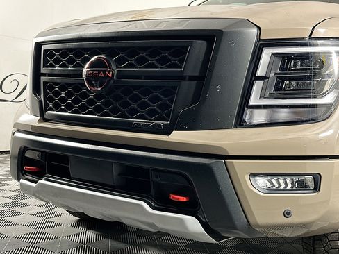 Used 2024 Nissan Titan PRO-4X w/ Pro-4x Convenience Package image 29