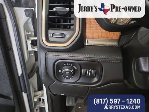 Used 2019 RAM 2500 Limited AWD/4WD image 13
