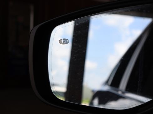 Used 2022 Subaru Legacy Limited image 27