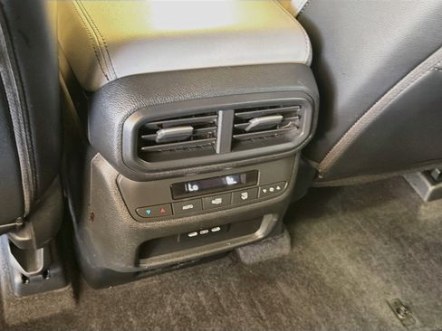 Certified 2025 Honda Pilot EX-L image 22