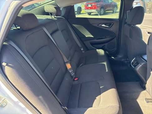 Used 2024 Chevrolet Malibu LT w/ Redline Edition image 19