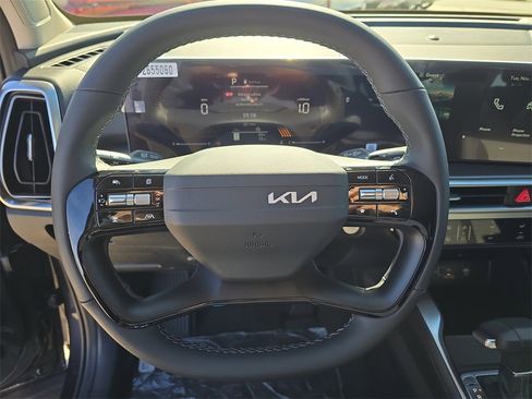 New 2026 Kia Sorento LX image 29