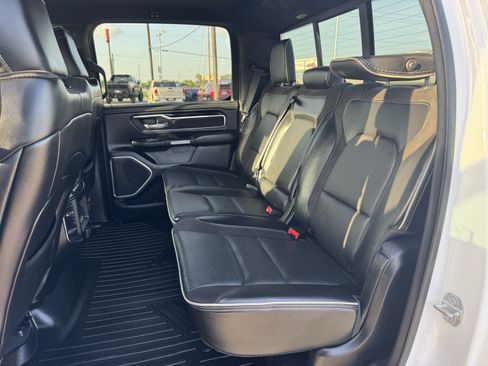 Used 2022 RAM 1500 Laramie w/ Sport Appearance Package AWD/4WD image 25