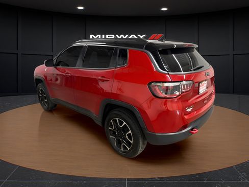 Used 2020 Jeep Compass Trailhawk AWD/4WD image 3