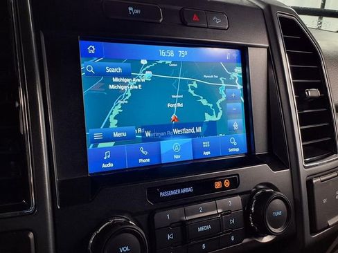 Used 2022 Ford F250 XLT w/ Black Appearance Package AWD/4WD image 7