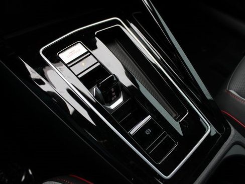 New 2026 Volkswagen GTI SE image 9