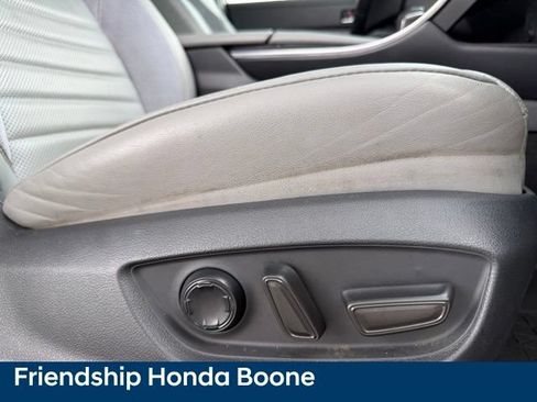 Used 2019 Toyota Avalon Touring w/ Advanced Safety Package FWD image 47