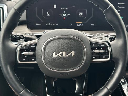 Used 2025 Kia Sorento SX Prestige AWD/4WD image 23