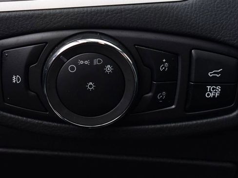 Used 2024 Ford Edge SEL w/ Convenience Package image 30