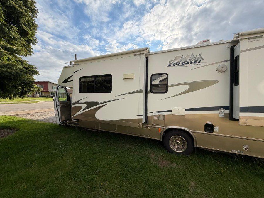 Used 2006 Ford E-450 and Econoline 450 RWD image 4