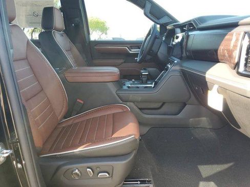 New 2026 GMC Sierra 1500 Denali Ultimate AWD/4WD image 10