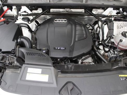 Used 2018 Audi Q5 2.0T Premium Plus w/ Premium Plus Package image 29