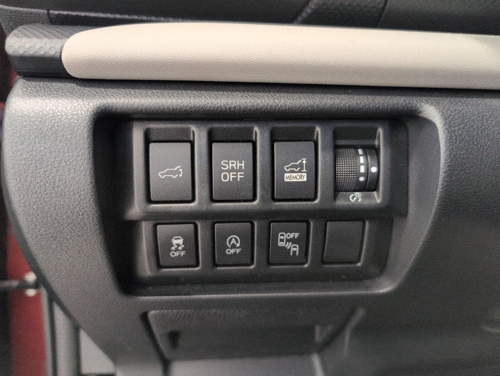 Used 2023 Subaru Forester Limited AWD/4WD image 11