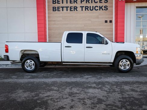 Used 2014 Chevrolet Silverado 2500 W/T image 2