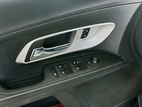 Used 2017 Chevrolet Equinox Premier w/ Enhanced Convenience Package FWD image 21