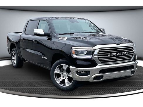 Used 2023 RAM 1500 Laramie AWD/4WD image 15