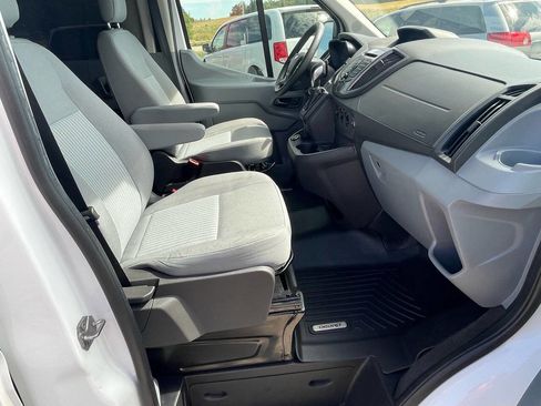 Used 2019 Ford Transit 150 XLT image 15