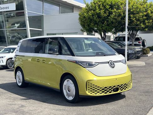 New 2025 Volkswagen ID. Buzz 1st Edition AWD/4WD image 29