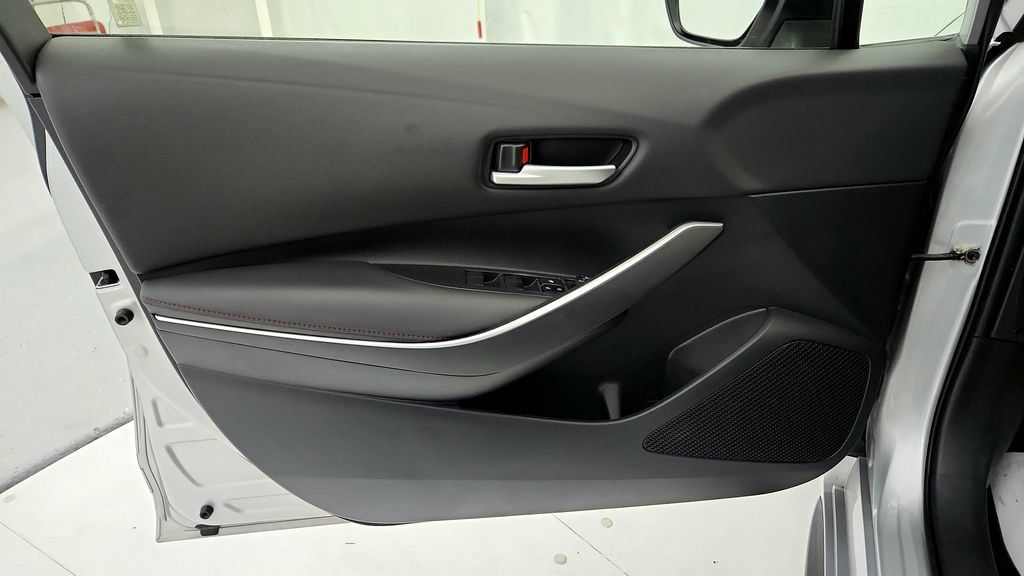 Certified 2023 Toyota Corolla SE FWD image 18
