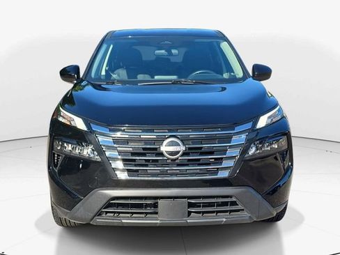 Used 2025 Nissan Rogue SV FWD image 12