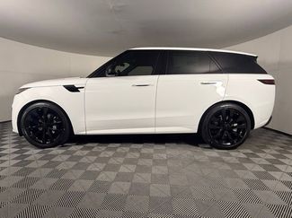 New 2026 Land Rover Range Rover Sport Dynamic SE AWD/4WD video 3