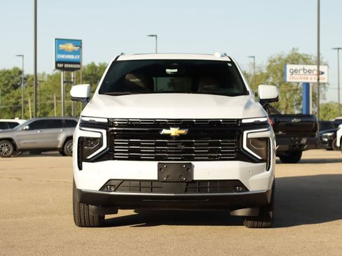 New 2026 Chevrolet Tahoe High Country AWD/4WD image 2