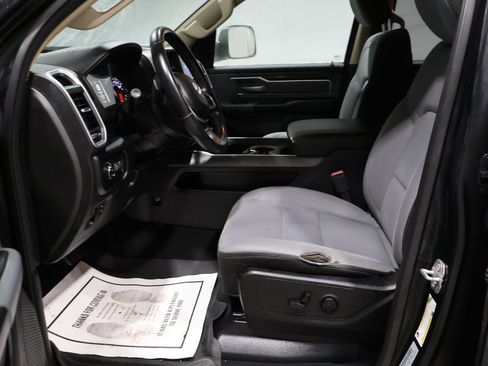 Used 2019 RAM 1500 Big Horn image 11