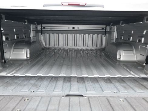 Used 2022 GMC Sierra 1500 SLT image 19